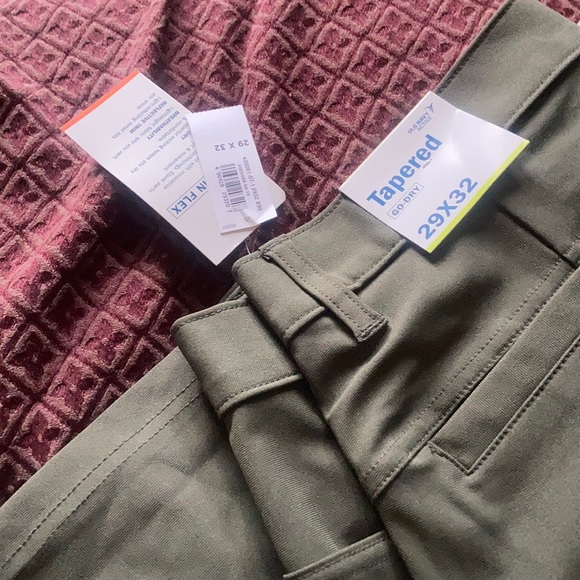 Old Navy Tapered active go dry slacks - Picture 2 of 3